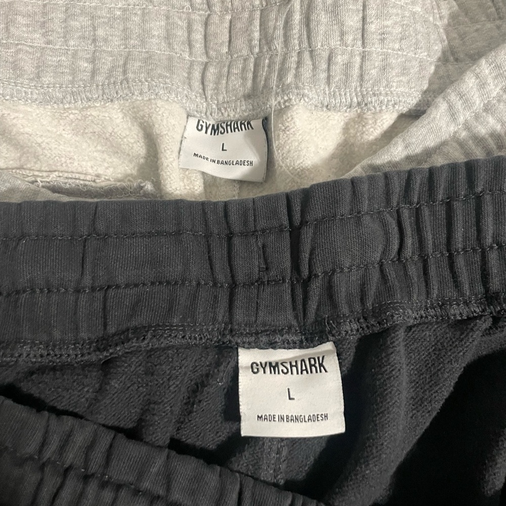 Gymshark Crest Joggers Sweatpants - Size L